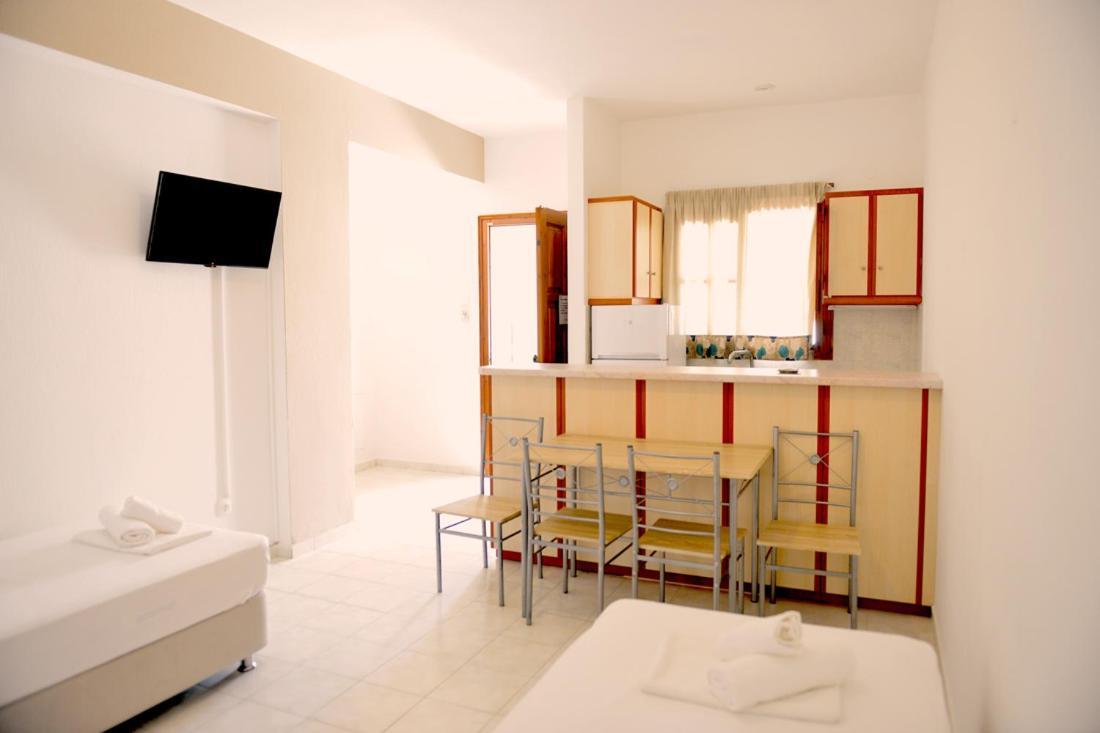 Hotel Marina Kolios ภายนอก รูปภาพ